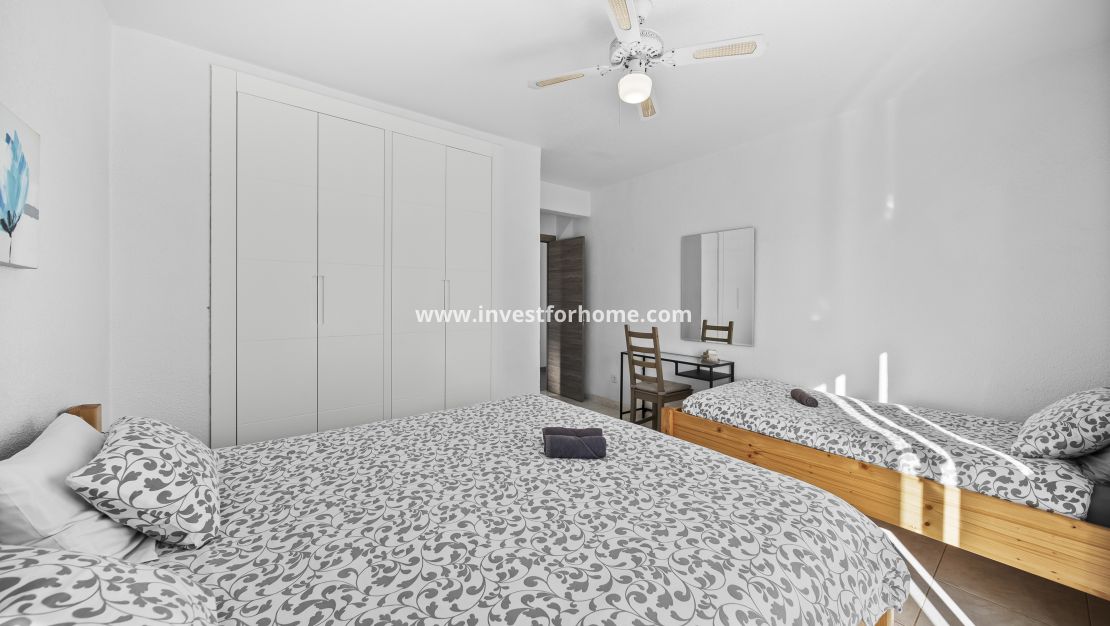 Försäljning - Villa - Orihuela Costa - La Zenia