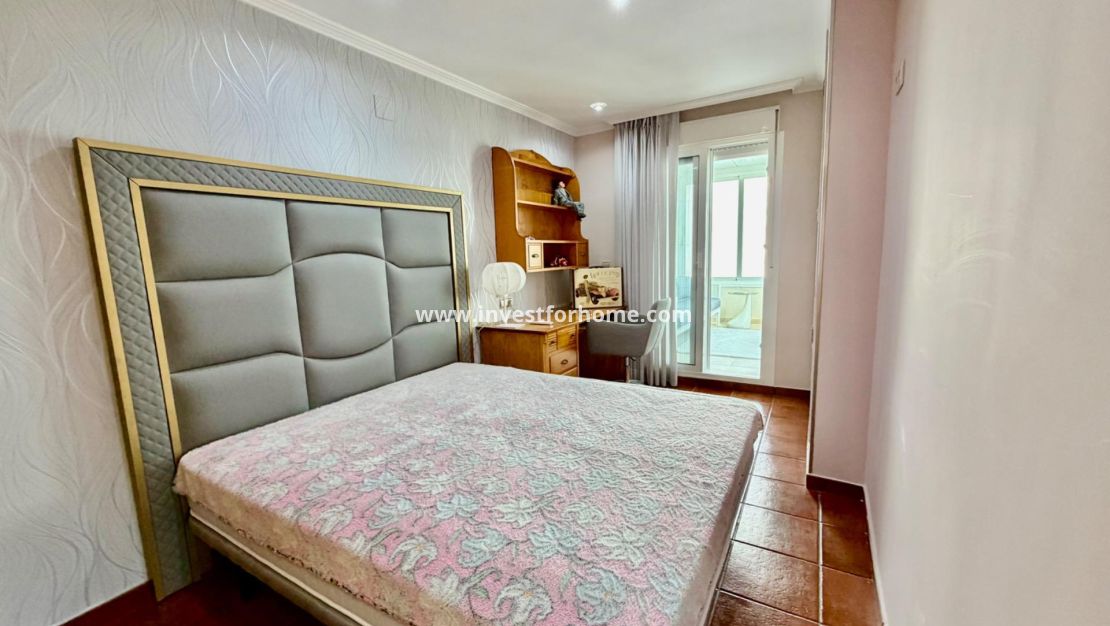 Försäljning - Villa - Orihuela Costa - La Zenia