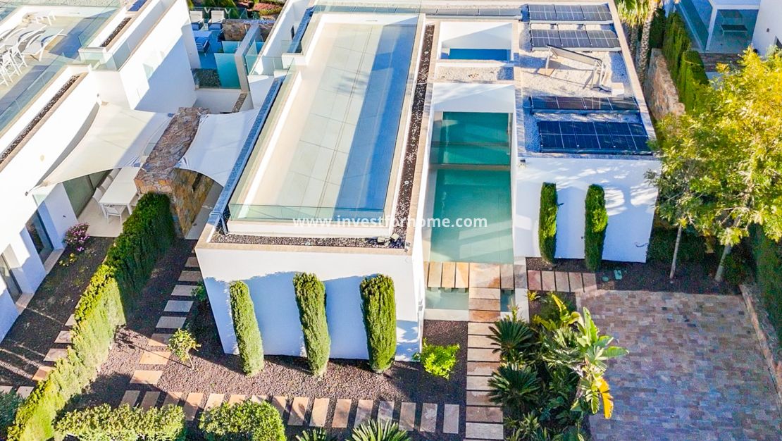 Försäljning - Villa - Orihuela Costa - Las Colinas Golf