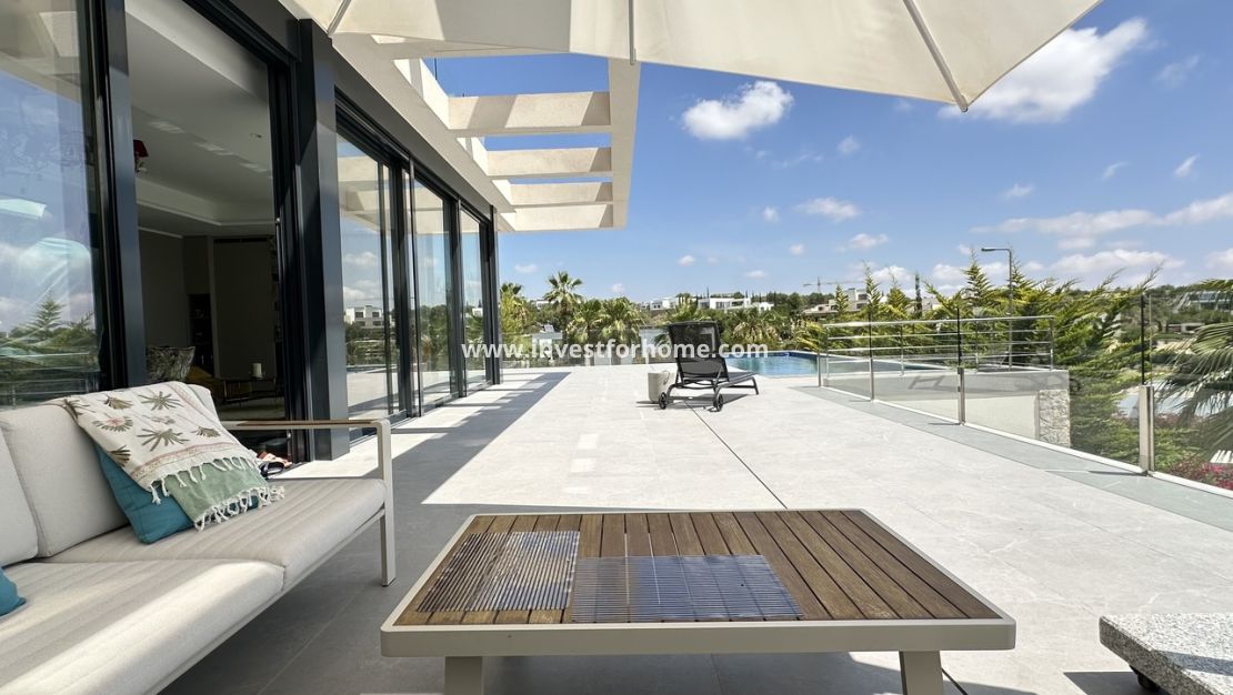 Försäljning - Villa - Orihuela Costa - Las Colinas Golf