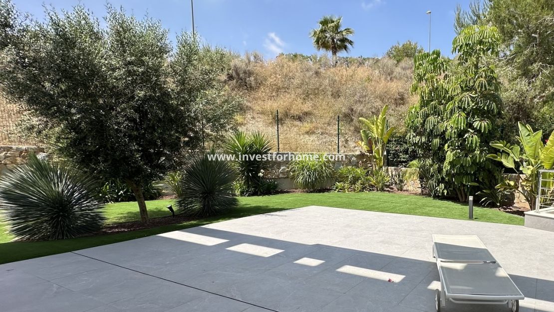 Försäljning - Villa - Orihuela Costa - Las Colinas Golf