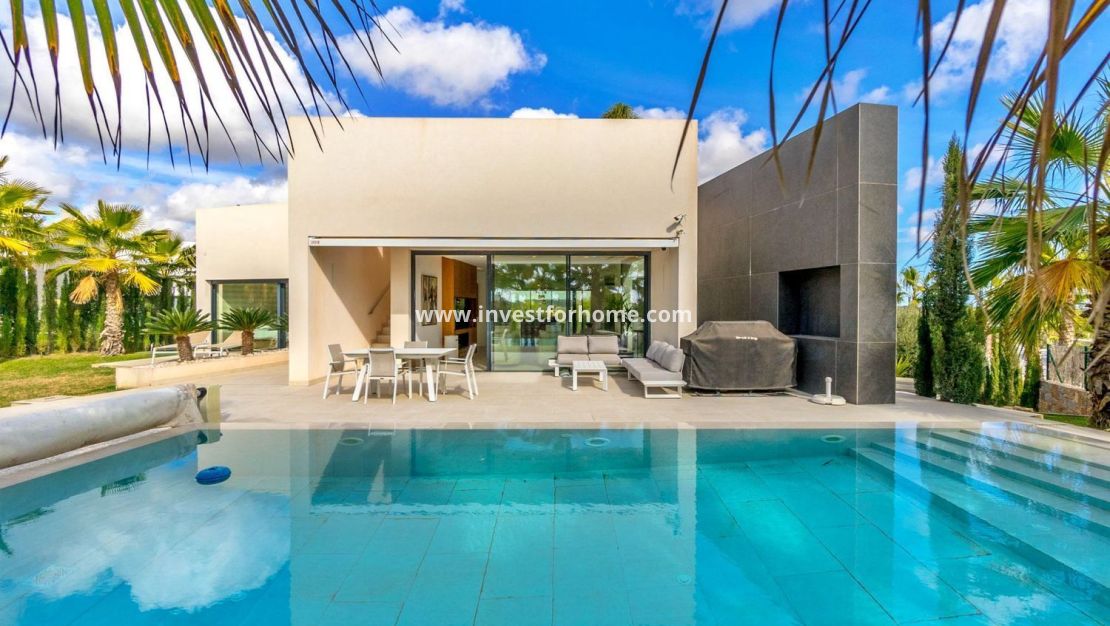 Försäljning - Villa - Orihuela Costa - Las Colinas Golf