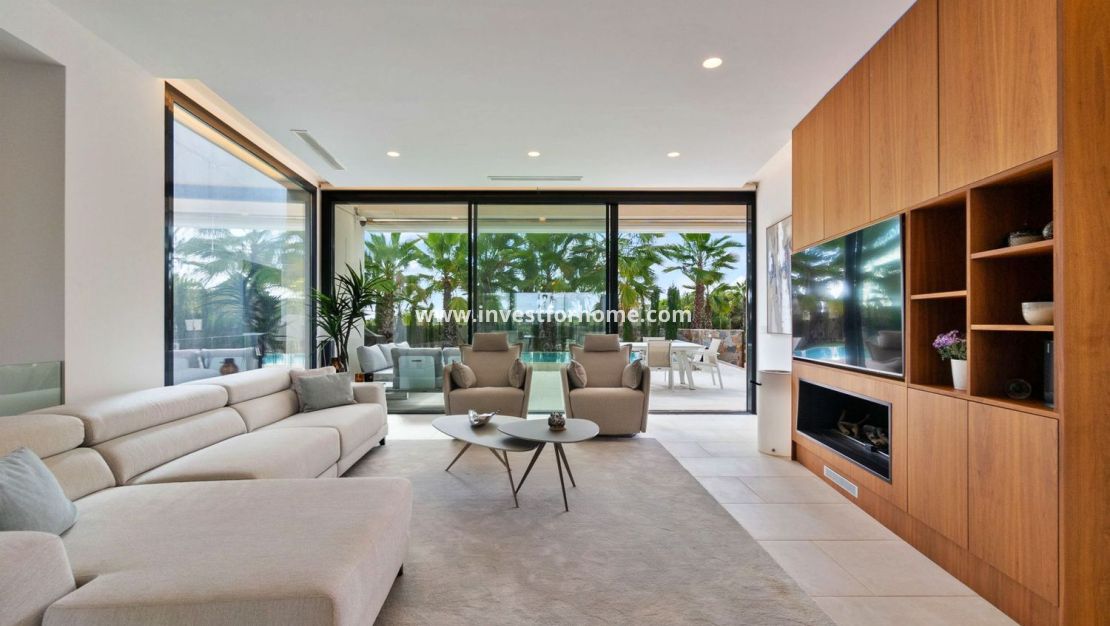 Försäljning - Villa - Orihuela Costa - Las Colinas Golf