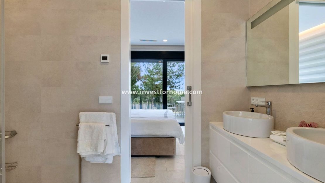 Försäljning - Villa - Orihuela Costa - Las Colinas Golf