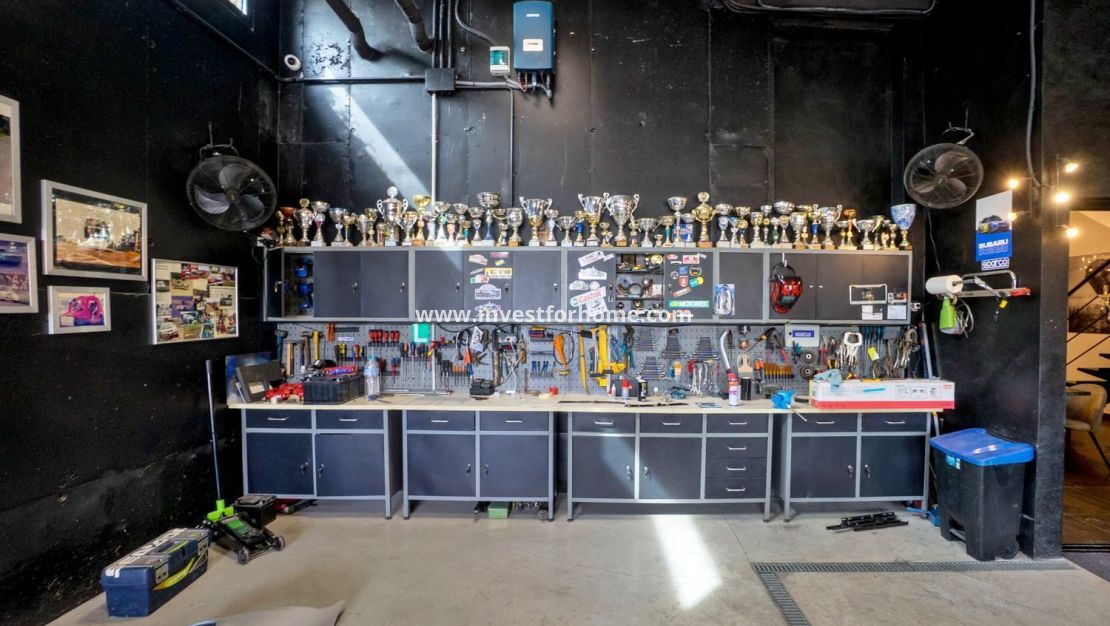 Försäljning - Villa - Orihuela Costa - Las Colinas Golf