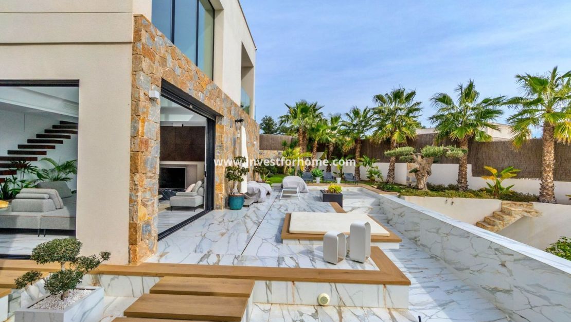 Försäljning - Villa - Orihuela Costa - Las Colinas Golf