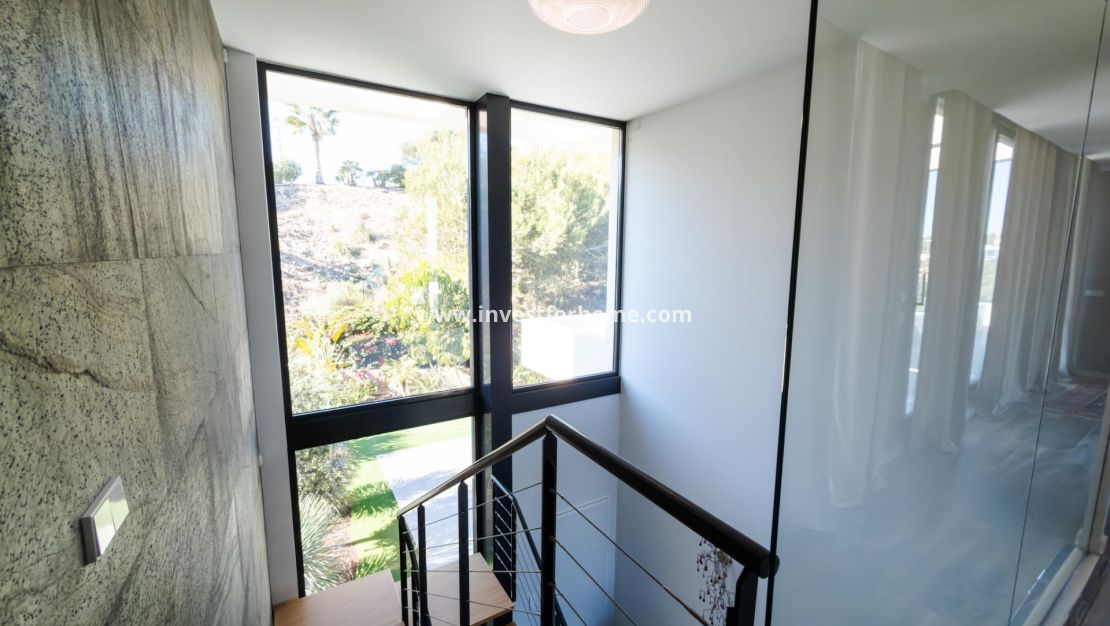 Försäljning - Villa - Orihuela Costa - Las Colinas Golf