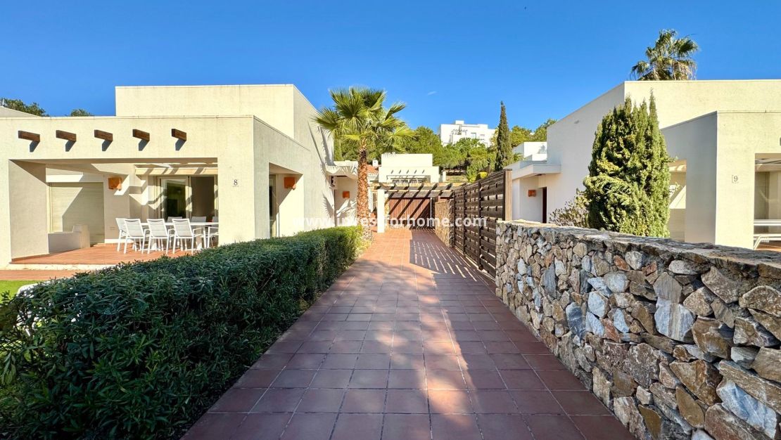 Försäljning - Villa - Orihuela Costa - Las Colinas Golf