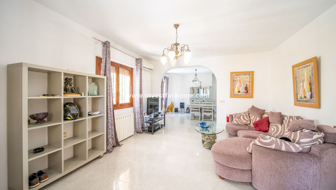 Försäljning - Villa - Orihuela Costa - Las Filipinas