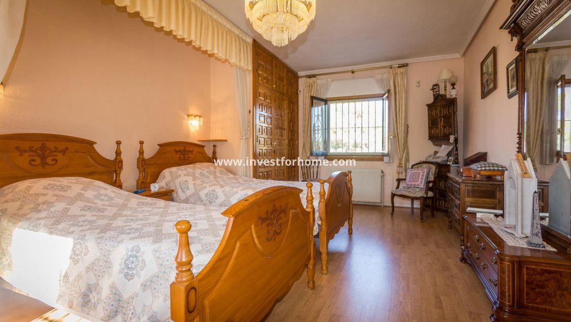 Försäljning - Villa - Orihuela Costa - Las Filipinas