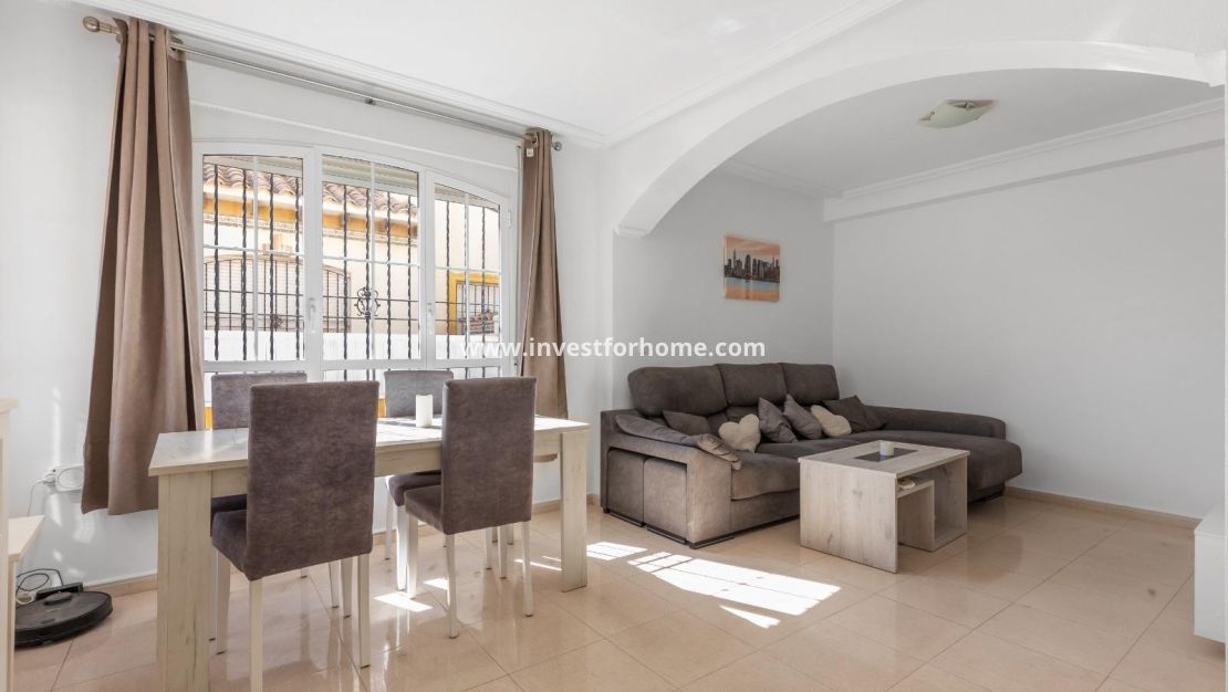 Försäljning - Villa - Orihuela Costa - Lomas De Cabo Roig-los Dolses