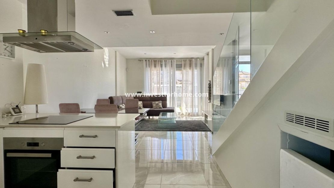 Försäljning - Villa - Orihuela Costa - Lomas De Cabo Roig-los Dolses