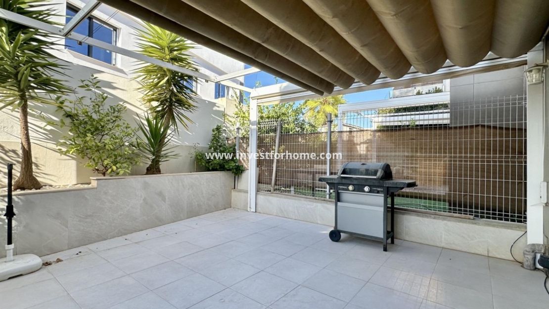 Försäljning - Villa - Orihuela Costa - Lomas De Cabo Roig-los Dolses