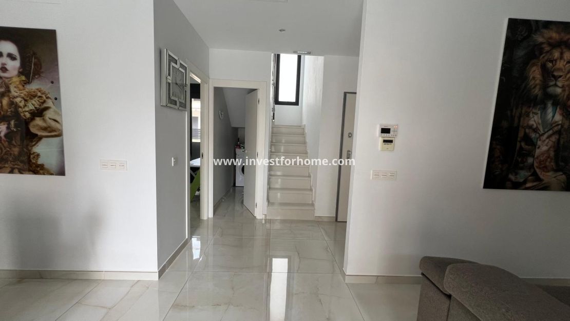 Försäljning - Villa - Orihuela Costa - Lomas De Cabo Roig