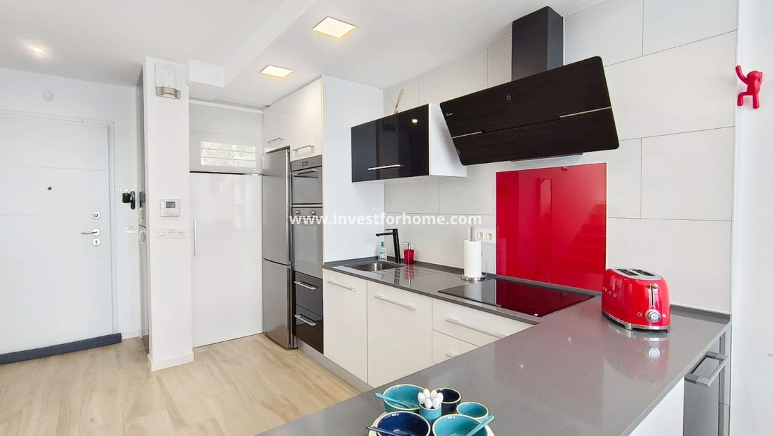 Försäljning - Villa - Orihuela Costa - Lomas De Cabo Roig