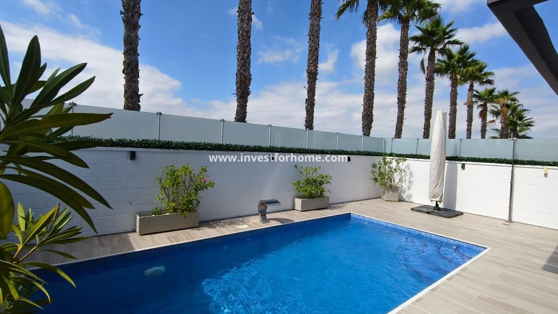 Försäljning - Villa - Orihuela Costa - Lomas De Cabo Roig