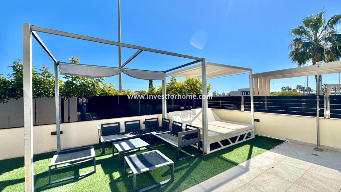 Försäljning - Villa - Orihuela Costa - Lomas De Cabo Roig