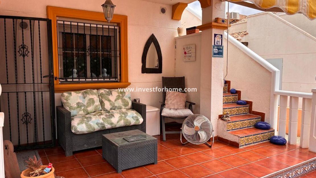 Försäljning - Villa - Orihuela Costa - Lomas De Cabo Roig