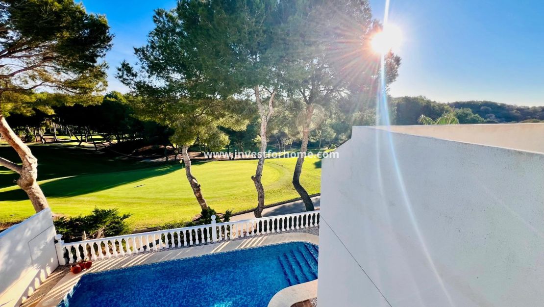 Försäljning - Villa - Orihuela Costa - Lomas De Campoamor Golf