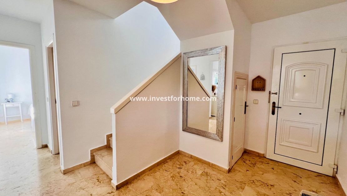 Försäljning - Villa - Orihuela Costa - Lomas De Campoamor Golf