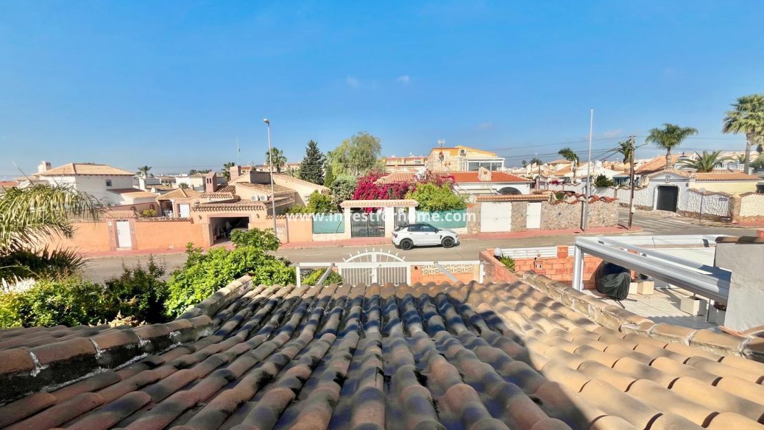 Försäljning - Villa - Orihuela Costa - Los Almendros-la Florida