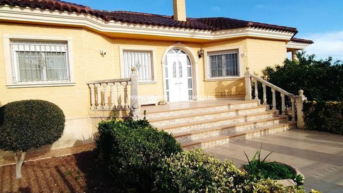 Försäljning - Villa - Orihuela Costa - LOS DESEMPARADOS