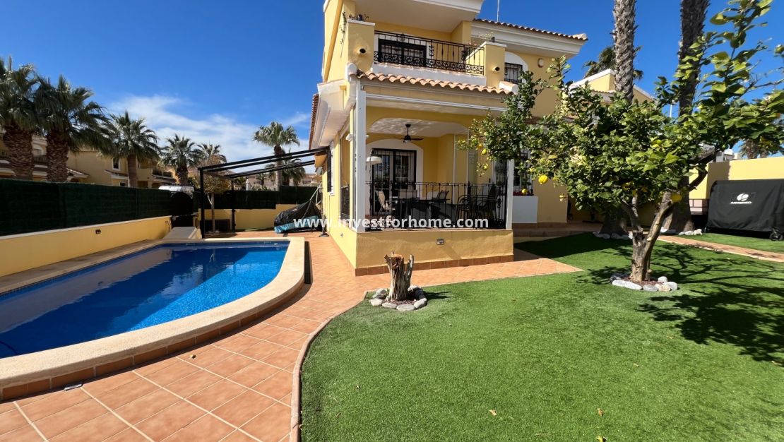 Försäljning - Villa - Orihuela Costa - Los Dolses