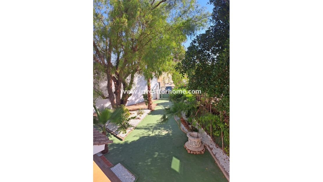 Försäljning - Villa - Orihuela Costa - Los Huertos