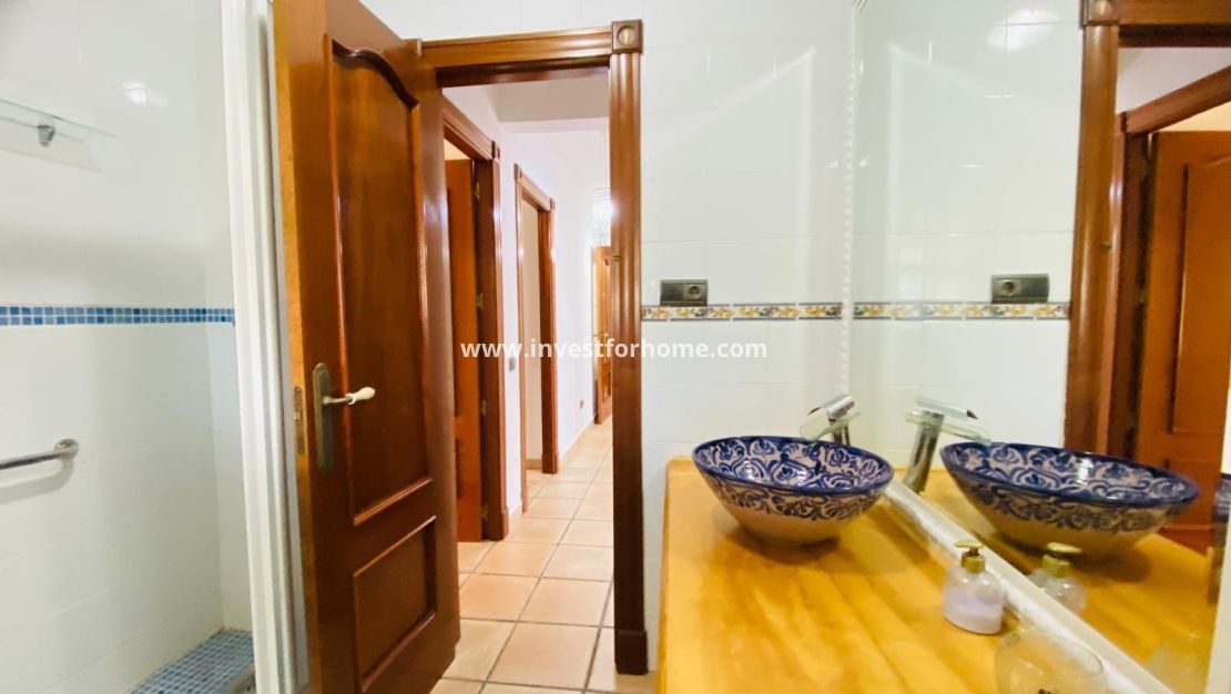 Försäljning - Villa - Orihuela Costa - Playa Flamenca