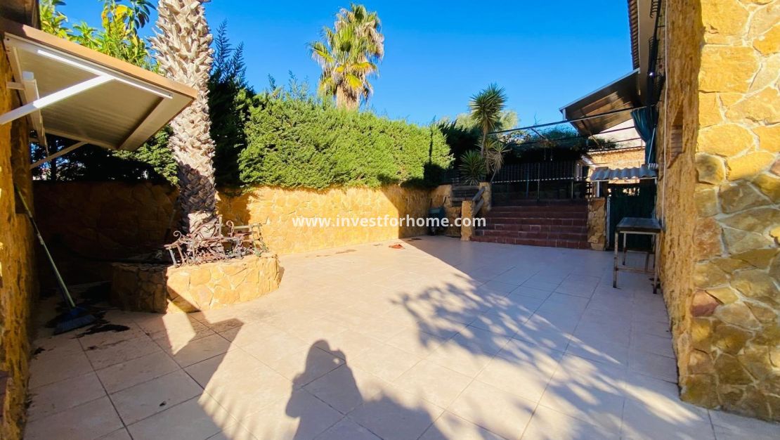 Försäljning - Villa - Orihuela Costa - Playa Flamenca