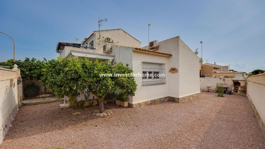 Försäljning - Villa - Orihuela Costa - Playa Flamenca