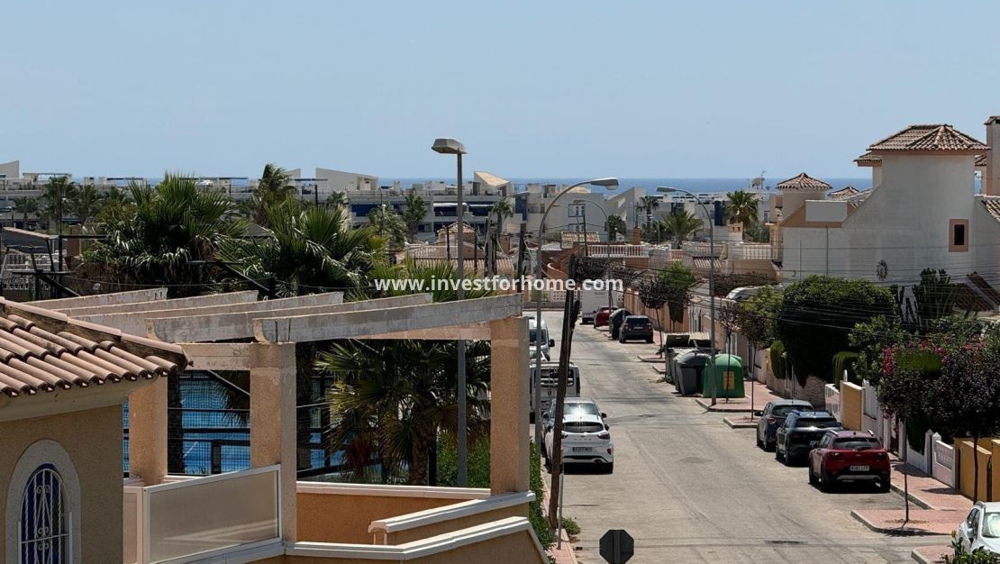 Försäljning - Villa - Orihuela Costa - Playa Flamenca