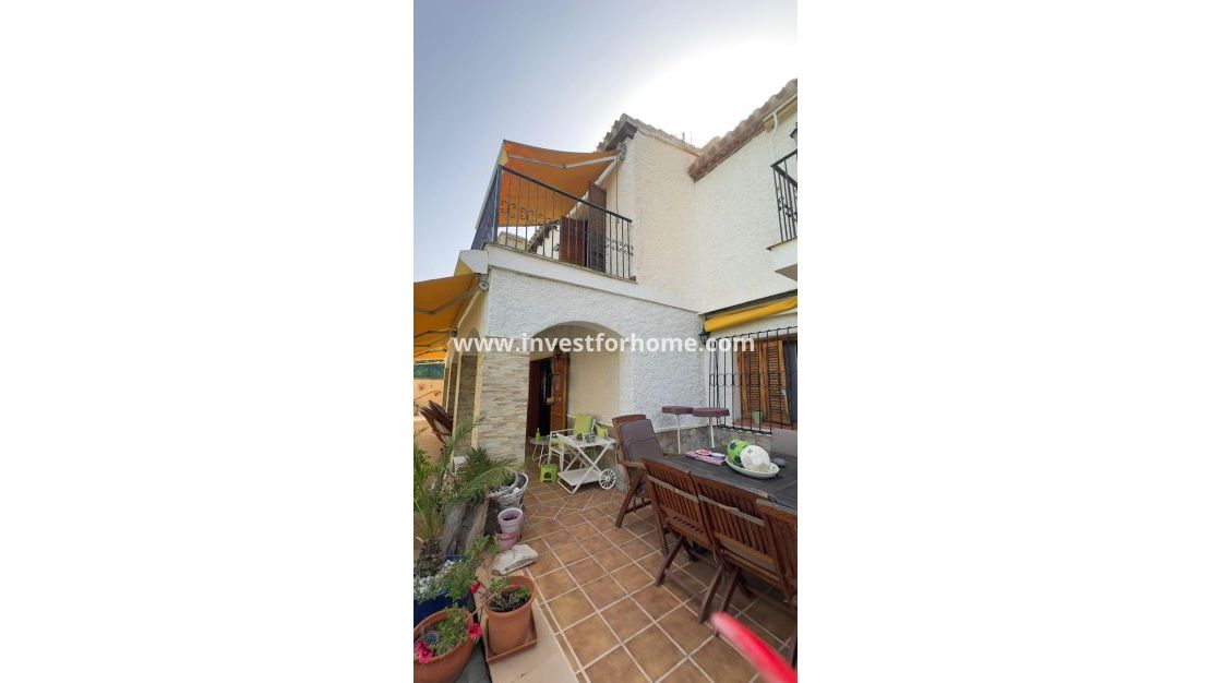Försäljning - Villa - Orihuela Costa - Punta Prima