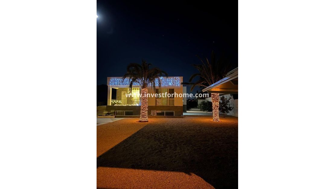 Försäljning - Villa - Orihuela Costa - Urb. Montepinar