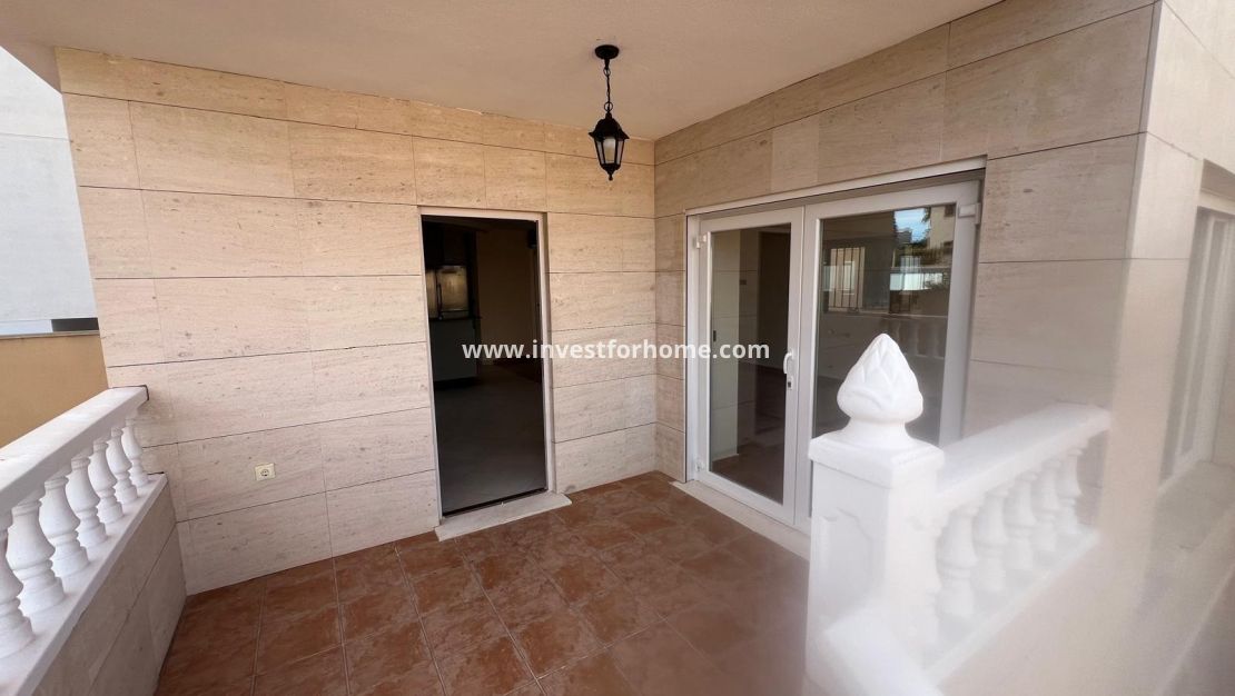 Försäljning - Villa - Orihuela Costa - Villamartín-las Filipinas