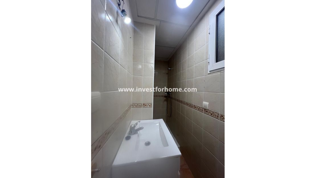 Försäljning - Villa - Orihuela Costa - Villamartín-las Filipinas