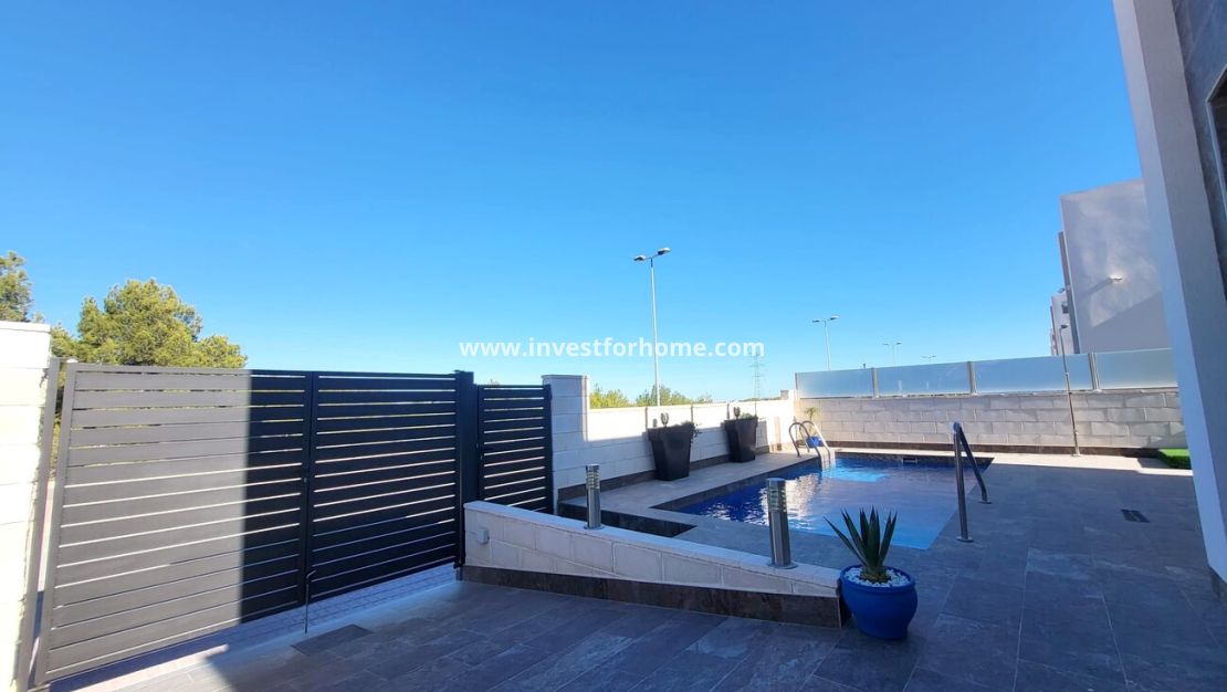 Försäljning - Villa - Orihuela Costa - Villamartin Pau 26