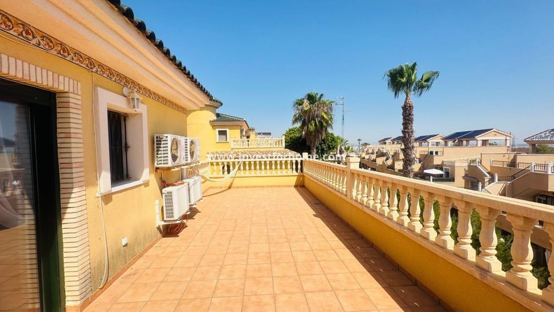 Försäljning - Villa - Orihuela Costa - Villamartin Pau 8