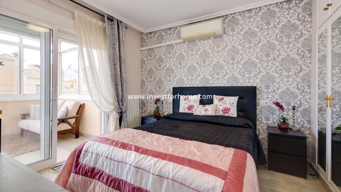 Försäljning - Villa - Orihuela Costa - Villamartín