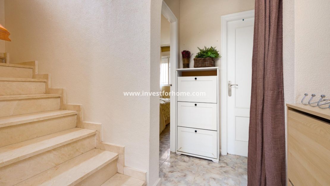 Försäljning - Villa - Orihuela Costa - Villamartín