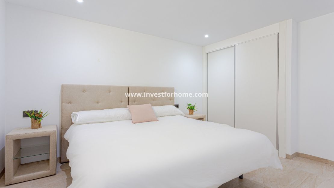 Försäljning - Villa - Orihuela Costa - Villamartín