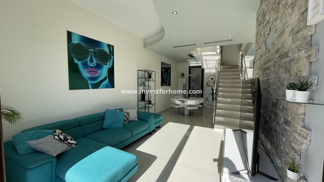 Försäljning - Villa - Orihuela Costa - Villamartin