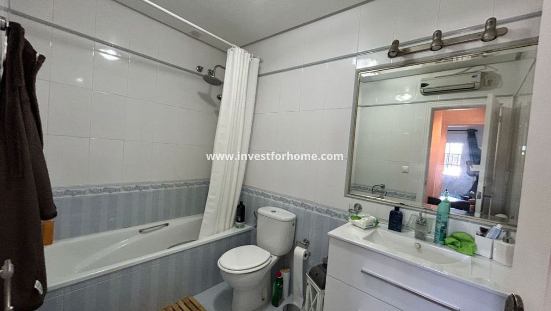 Försäljning - Villa - Orihuela Costa - Villamartin