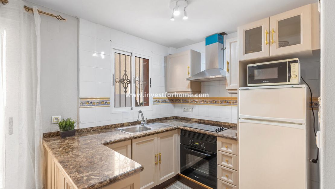 Försäljning - Villa - Orihuela Costa - Villamartín