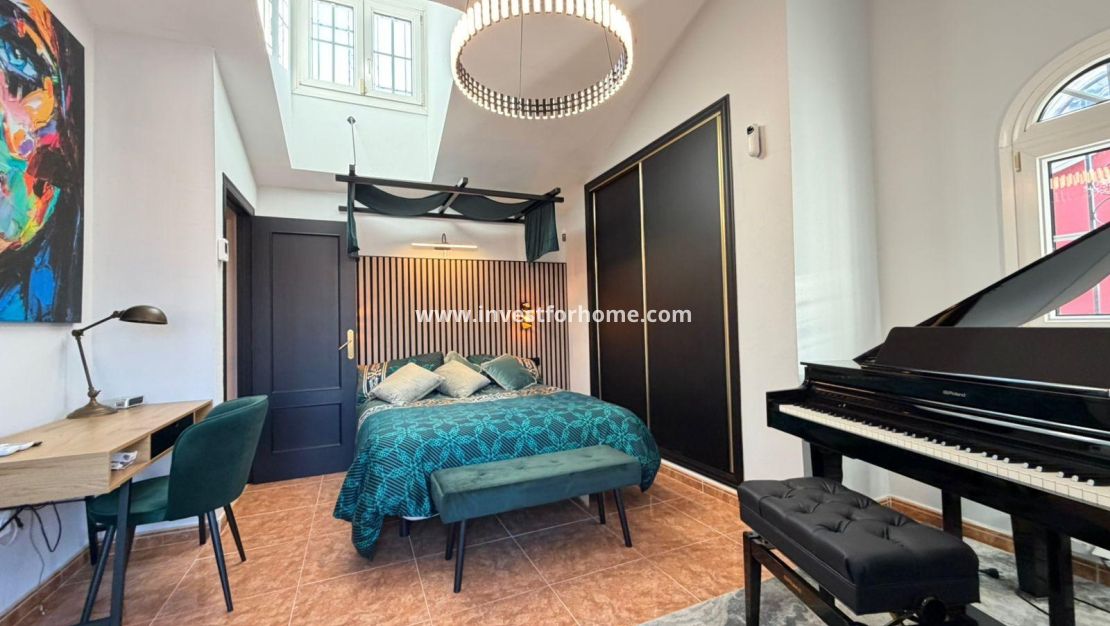 Försäljning - Villa - Orihuela Costa - Villamartín