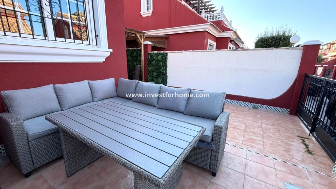 Försäljning - Villa - Orihuela Costa - Villamartín