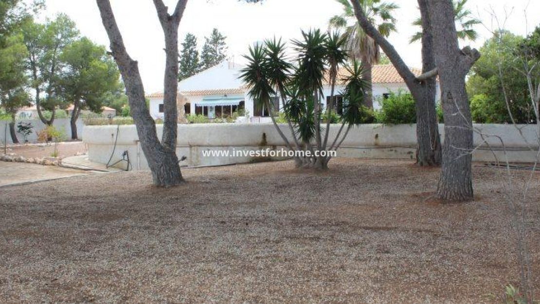 Försäljning - Villa - Orihuela Costa - Villamartín