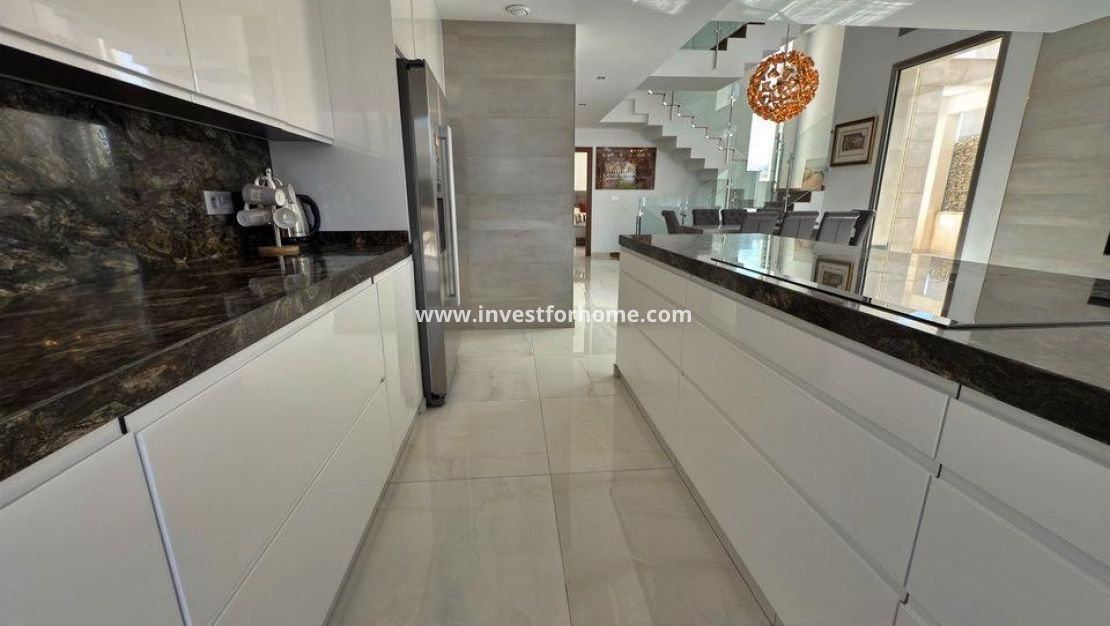 Försäljning - Villa - Orihuela Costa - Villamartín