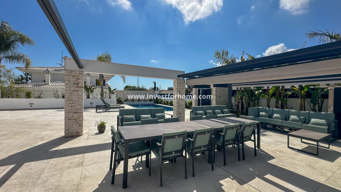 Försäljning - Villa - Orihuela Costa - Villamartín