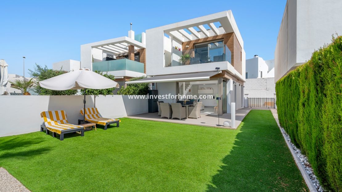 Försäljning - Villa - Orihuela Costa - Villamartín